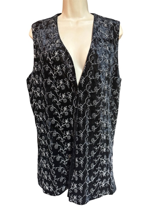 Tops - CLIO velvet black Floral Embroidered long Vest/Sleeveless Top|Woman size M